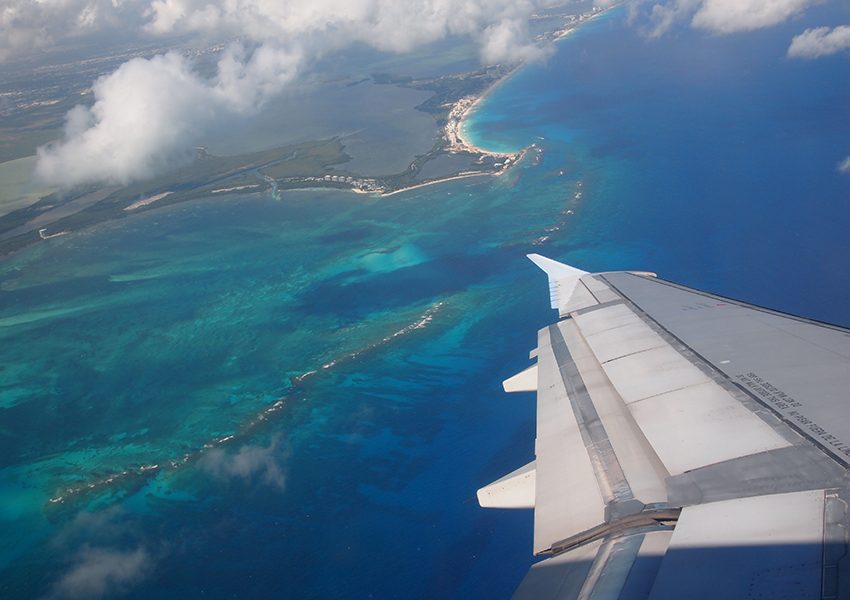 304 operaciones programadas este martes en aeropuerto de Cancún thumbnail