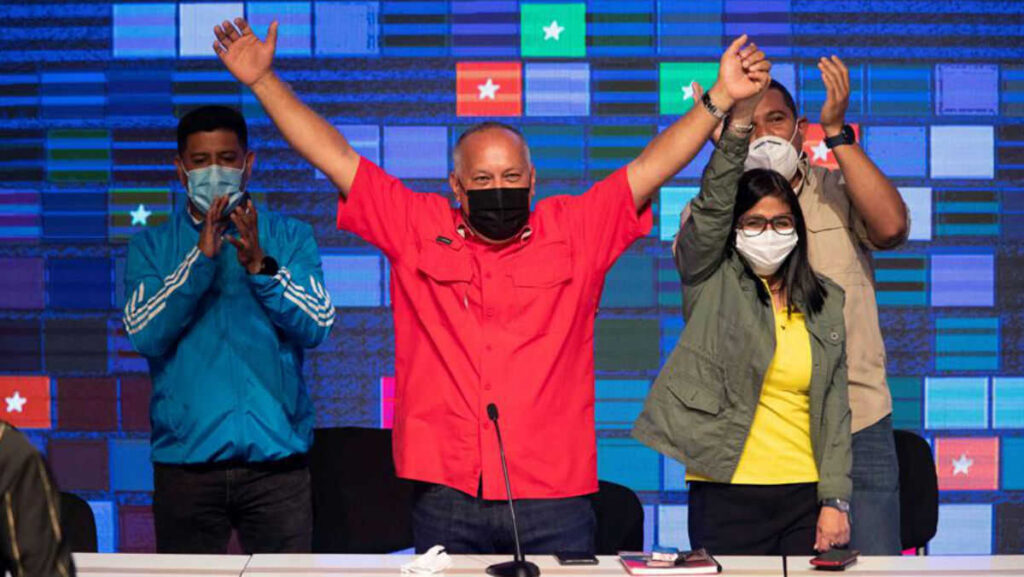 Dieciocho tachan de ilegales las elecciones en Venezuela México y Argentina callan thumbnail