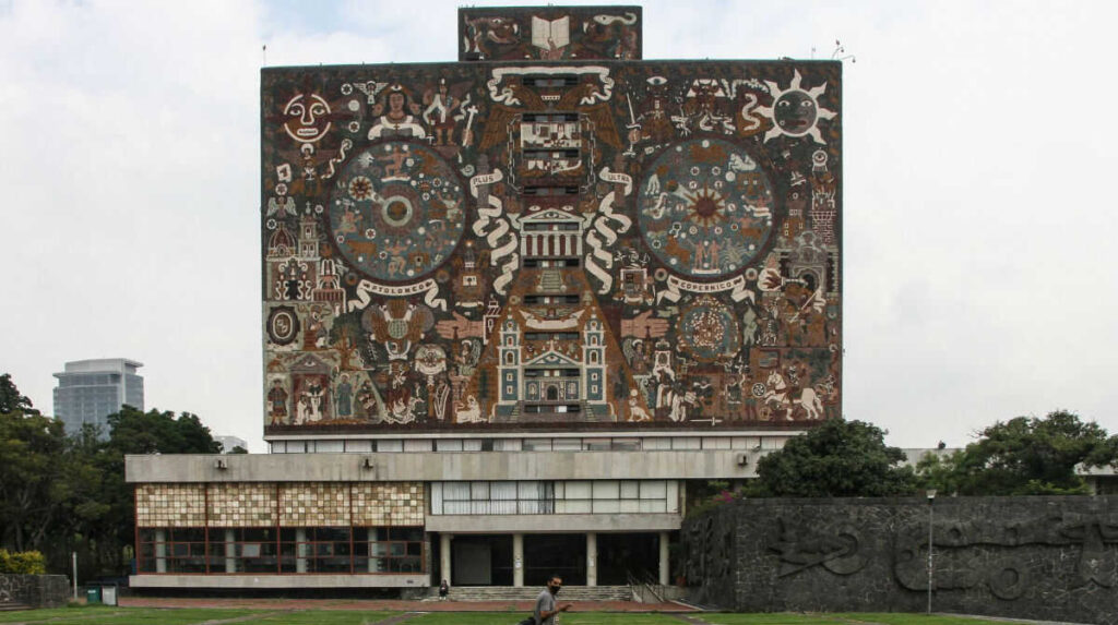 La UNAM se mantiene en el selecto grupo de las 100 mejores universidades del mundo thumbnail