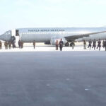 AMLO estrena pista del aeropuerto de Santa Lucía