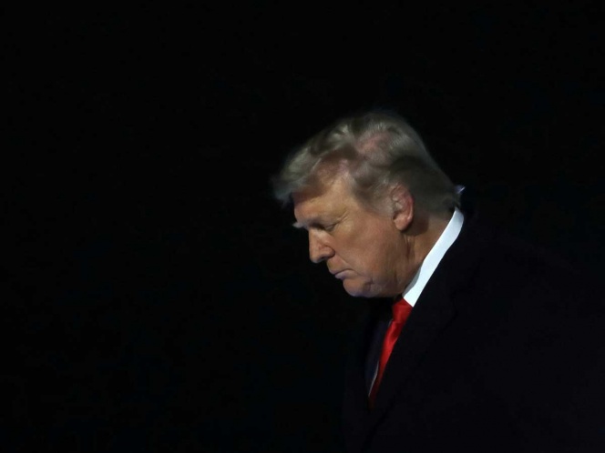 Trump está furioso con sus abogados del juicio político thumbnail