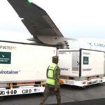 Llegan a México un millón de vacunas Sinovac