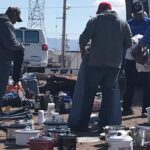 Pese a súper cierre, acuden a vender en tianguis de la Ecuus