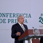 Descarta AMLO que reforma eléctrica choque con el T-MEC