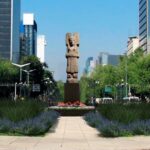 Joven de Amajac ocupará el lugar de la estatua de Cristóbal Colón en CDMX