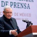 Rechazar reforma eléctrica es dejar a México sin dominio de litio: López Obrador