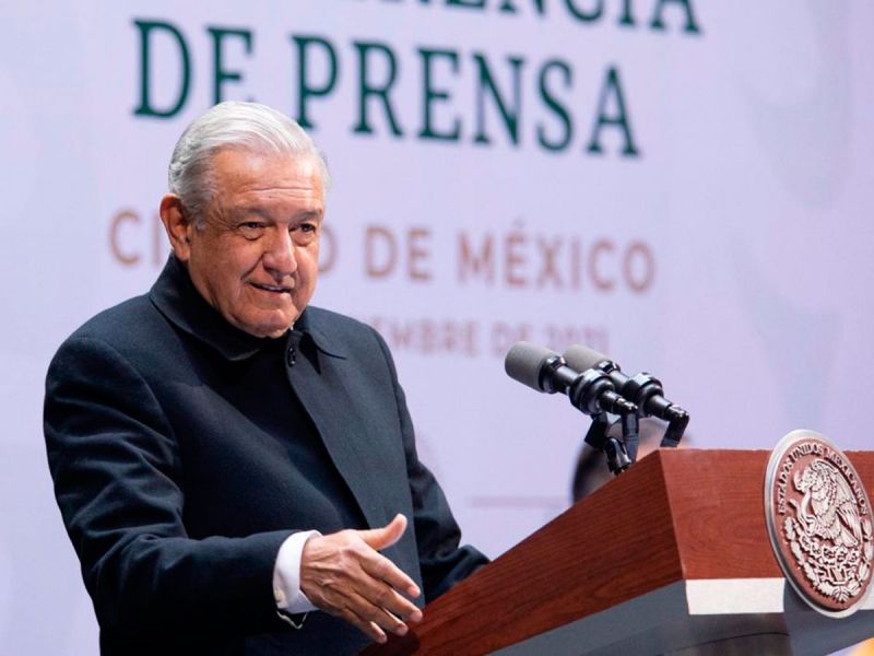 Rechazar reforma eléctrica es dejar a México sin dominio de litio: López Obrador