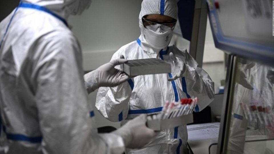 Anuncia Argentina primer caso de la cepa Ómicron