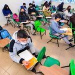 ¿Pueden reprobar a tus hijos por no regresar a clases presenciales? Respuesta oficial