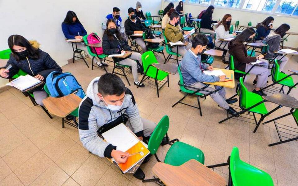Pueden reprobar a tus hijos por no regresar a clases presenciales thumbnail
