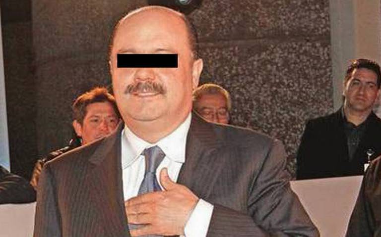 Reanudan audiencia de exgobernador César D. thumbnail