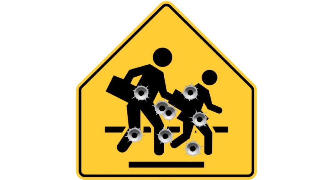 aviso en baño de escuela en Cancún pone en alerta a autoridades thumbnail