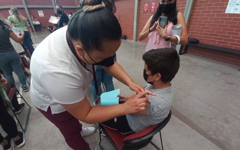 Tercer día de vacunación infantil en UVM thumbnail