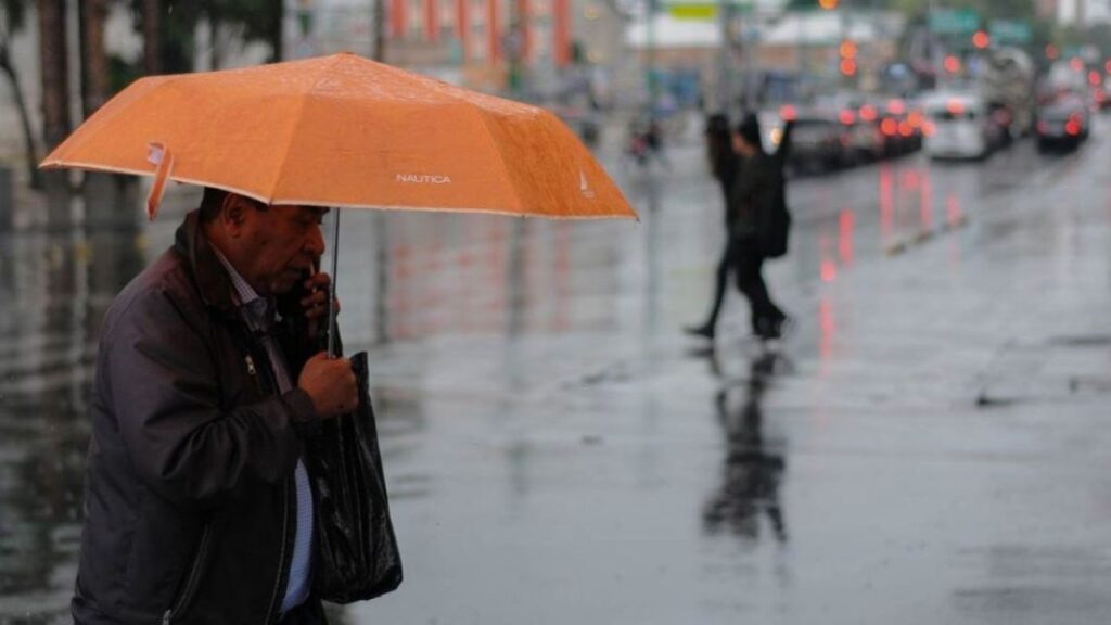 Lluvias fuertes en por lo menos 10 estados del país; en Sonora, Chihuahua, Durango, Sinaloa y Oaxaca serán intensas thumbnail