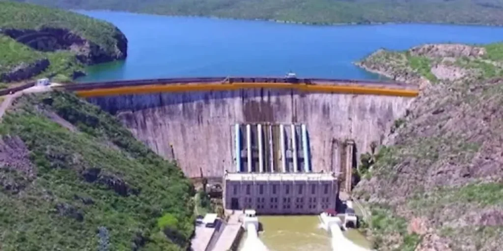 Presentarán contrapropuesta para evitar extracción del agua de Chihuahua thumbnail