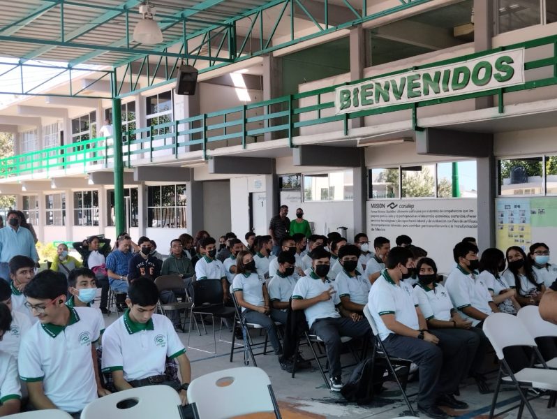 Celebra Conalep 37 años de su fundación