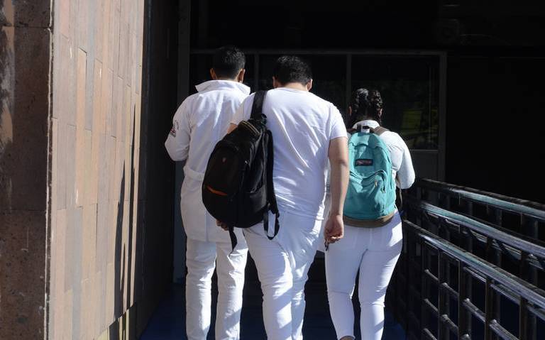 Chihuahua presenta déficit de médicos y de compromiso thumbnail