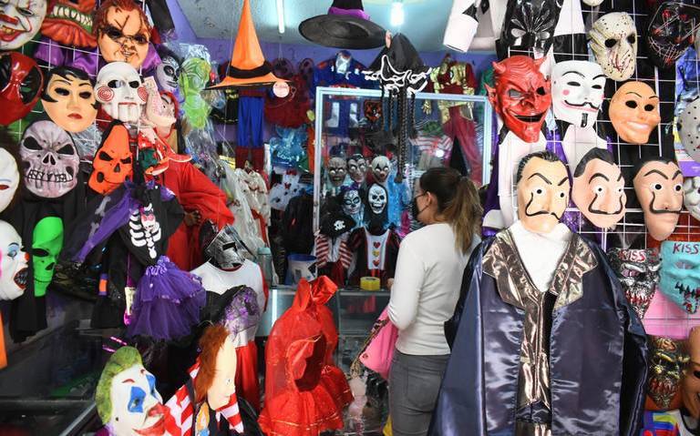 Halloween 2022 Lugares en Chihuahua para conseguir tu disfraz thumbnail