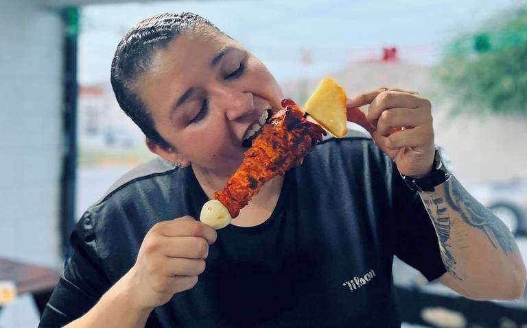 Sueñas con morder un trompo de carne al pastor En Chihuahua ya los venden thumbnail