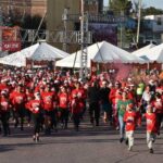 Corren más mil 100 participantes en Santa’s Run