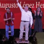 Adán Augusto se compromete a garantizar abasto de agua en Chihuahua