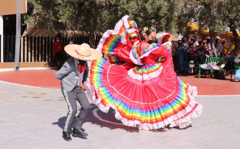 Bailando por la donación thumbnail