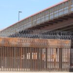 Gobernador de Texas va por más seguridad en la frontera
