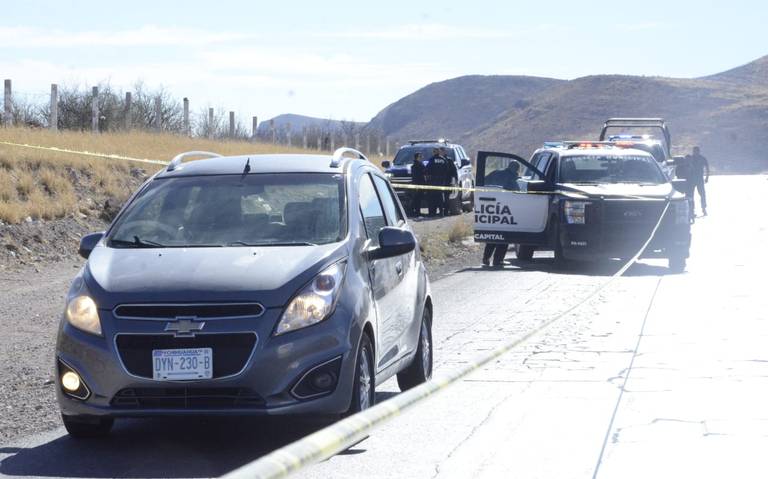 Identifican a hombre asesinado en la carretera Chihuahua-Delicias; era chofer de Uber y tenía 41 años thumbnail