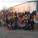 Llevan «El Sótano» y «Los Brujos Negros», dulces y regalos a niños de la Desarrollo Urbano