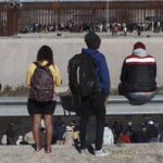 Migrantes traen chinches y otros males, dice funcionario de Chihuahua