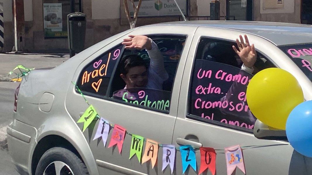 Realizan mega caravana por el Día Mundial del Síndrome de Down