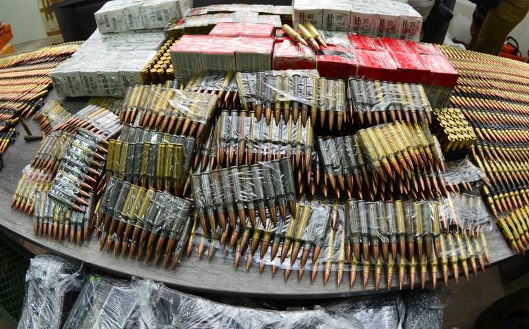 Se fue El Chueco pero le aseguran 81 armas, 14 granadas, droga y seis vehículos thumbnail