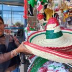 Vendedores de artículos patrios sin ganancias y sin recuperar inversión
