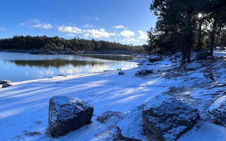 ¡No es Canadá! Captan la cascada de Cusárare y lago Arareko congelados