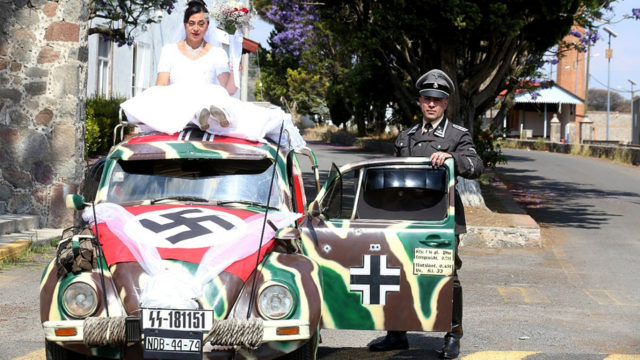 ONG condena boda organizada con temática nazi en estado mexicano de Tlaxcala thumbnail