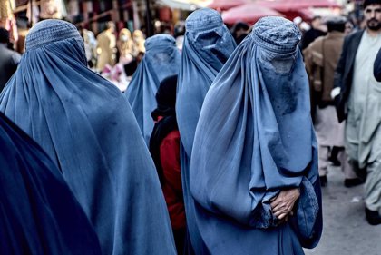 7.2.- Tres mujeres afganas ejemplares piden a la comunidad internacional que apoye urgentemente la educación de las niñas y las mujeres thumbnail
