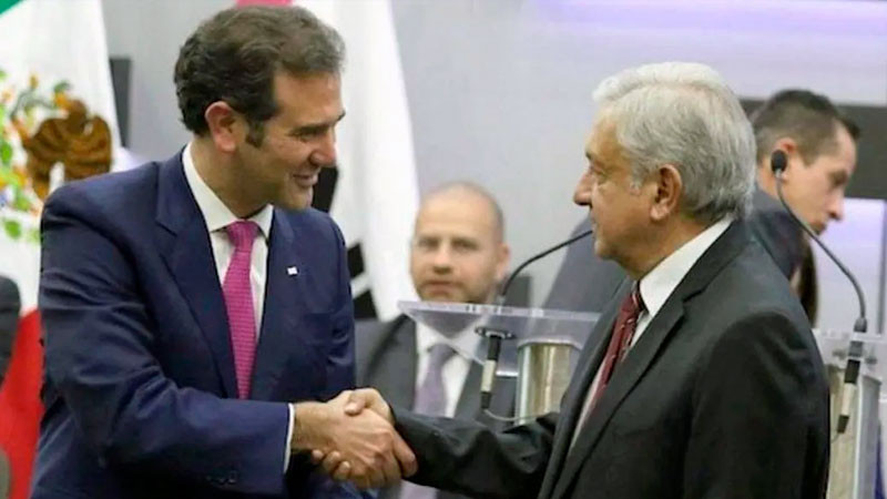 AMLO llama farsante y racista a Lorenzo Córdova thumbnail