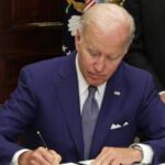 Aborto en Estados Unidos: Biden firma una orden ejecutiva que busca proteger el acceso a la interrupción voluntaria del embarazo