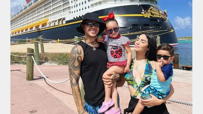 Critican a Kimberly Loaiza como «educa» a sus hijos