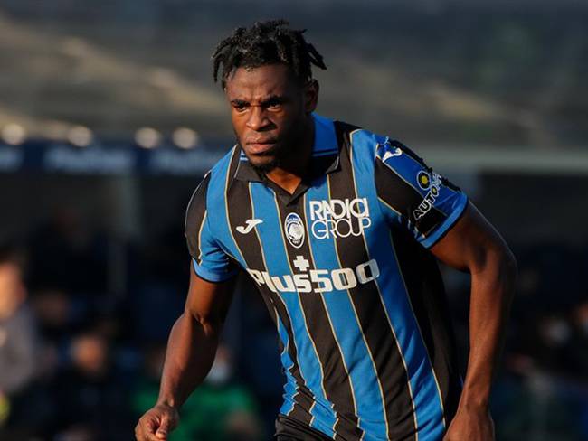 Duvan Zapata, cerca del Newcastle thumbnail