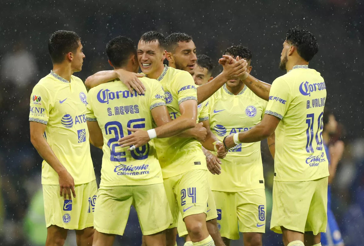 El América le propina una goleada histórica al Cruz Azul y sube al cuarto lugar