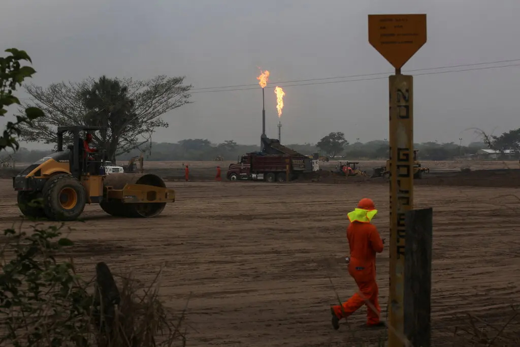 El gobierno de EE. UU. desafiará las políticas energéticas de México