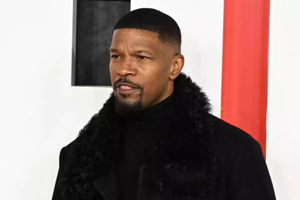 El verdadero estado de salud de Jamie Foxx, su vida está en peligro thumbnail
