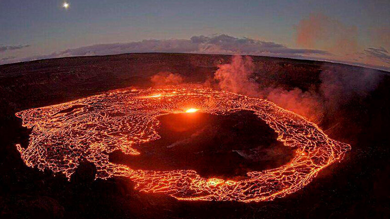 El volcán Kilauea entra en erupción en Hawaii