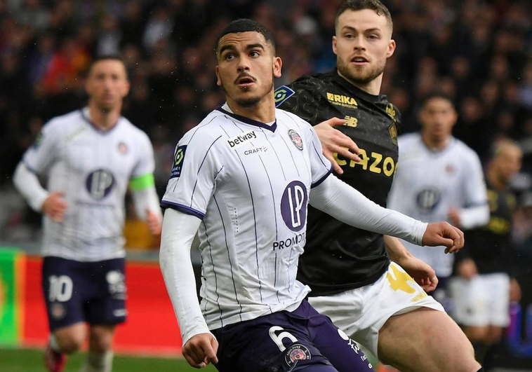 «En mi casa las mujeres no hablan así a los hombres», la frase de un jugador del Toulouse que escandaliza a Francia thumbnail