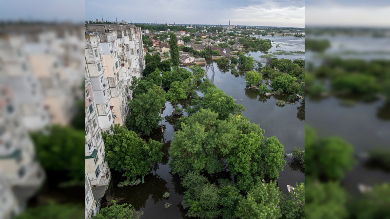 Hay 35 desaparecidos en inundaciones tras destrucción de represa en Ucrania: 7 son niños