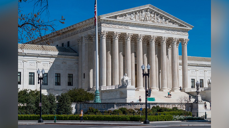 La Corte Suprema de los Estados Unidos permitirá venta de Mifepristona, en lo que se resuelve asunto legal thumbnail