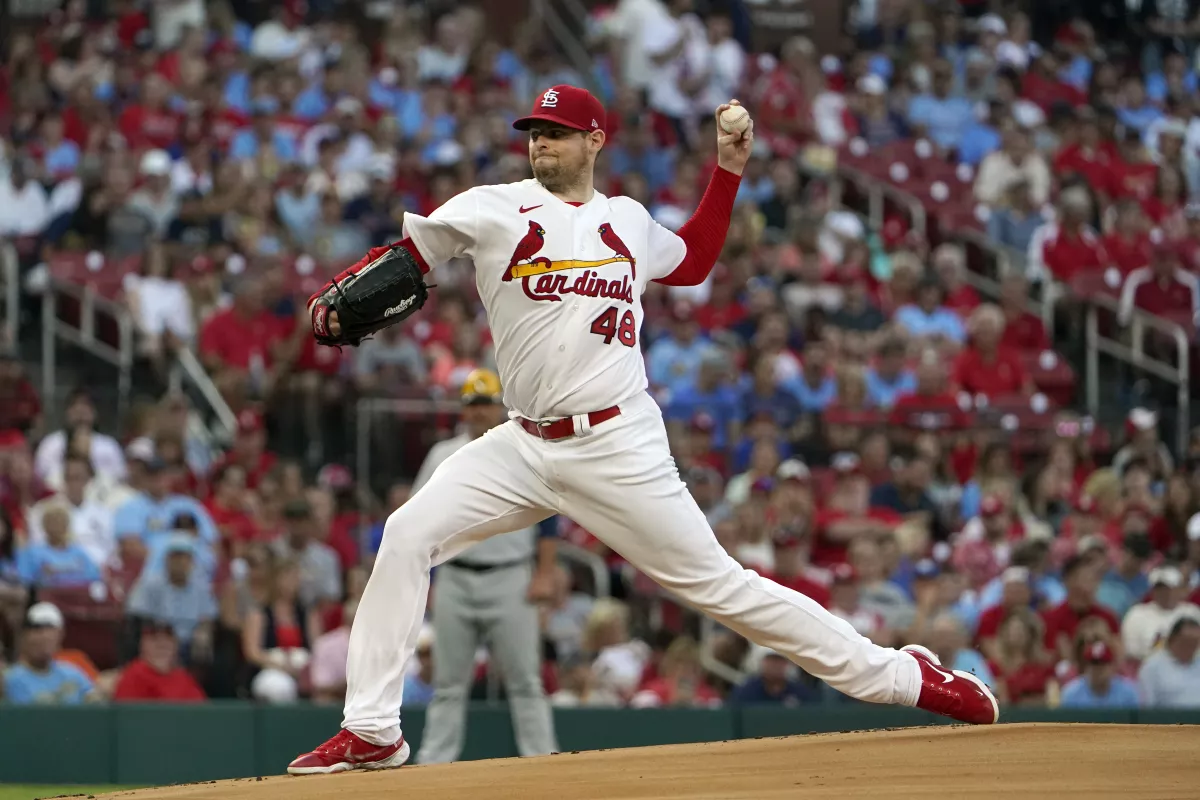 Montgomery luce en triunfo de Cardenales 3-1 ante Cerveceros