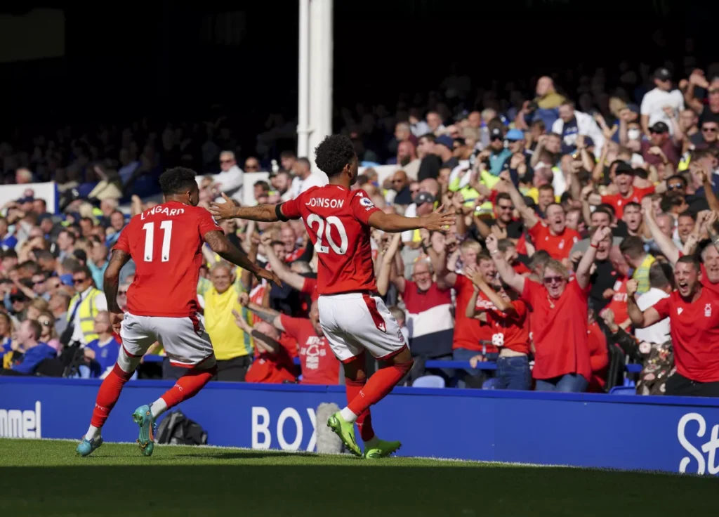 Nottingham Forest firma a Lodi, llegan a 18 nuevos jugadores thumbnail