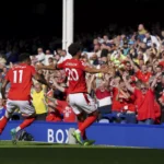 Nottingham Forest firma a Lodi, llegan a 18 nuevos jugadores